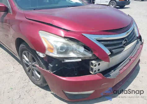 2015 Nissan Altima 2.5 S z USA, uszkodzony, nr VIN 1N4AL3AP1FC467482